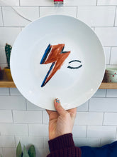 Carica l&#39;immagine nel visualizzatore di Gallery, STILL MISSING! David Bowie PIATTO
